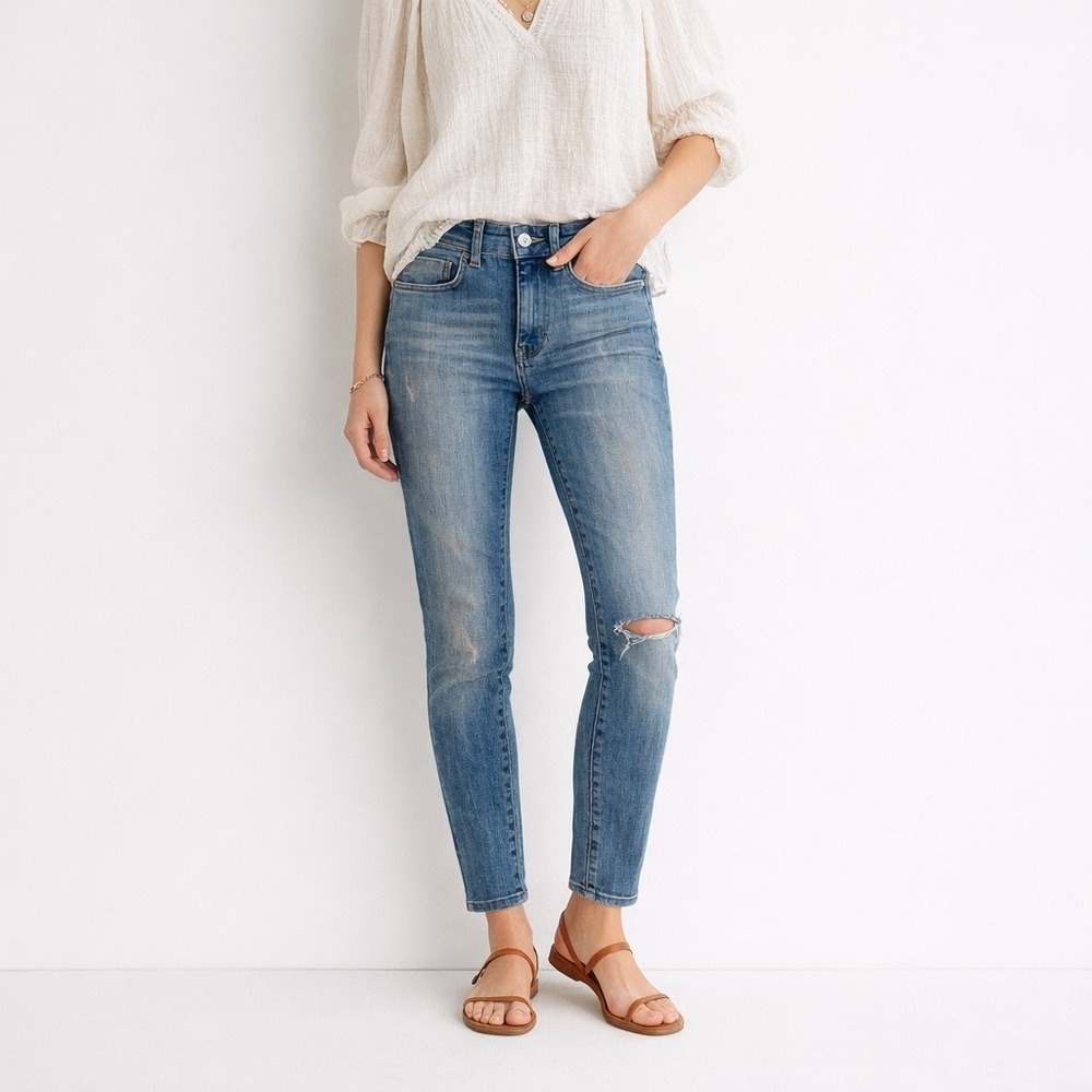 Pilcro & The Letterpress Anthropologie High Rise Skinny Jeans Distressed 27